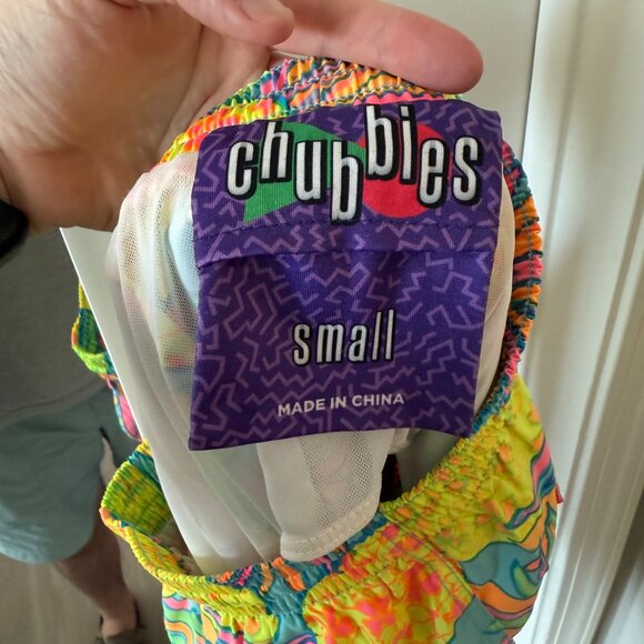 Chubbies Men’s Pineapple Print Swim Trunks Size Small - Picture 3 of 3